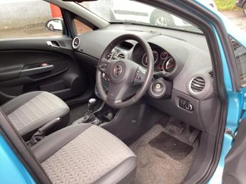 VAUXHALL CORSA 1.4 16V SE Auto Euro 5 5dr