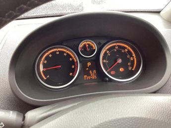 VAUXHALL CORSA 1.4 16V SE Auto Euro 5 5dr
