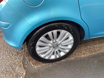 VAUXHALL CORSA 1.4 16V SE Auto Euro 5 5dr