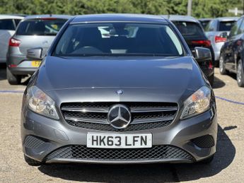 MERCEDES-BENZ A CLASS 1.6 A180 SE