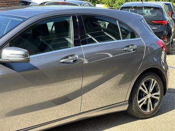 MERCEDES-BENZ A CLASS 1.6 A180 SE