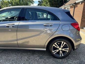 MERCEDES-BENZ A CLASS 1.6 A180 SE