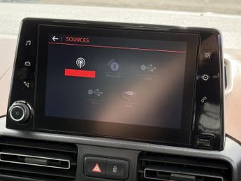 PEUGEOT RIFTER 1.5 BlueHDi GT Line