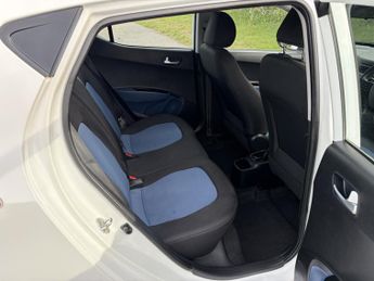 HYUNDAI I10 1.0 Premium