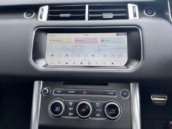 LAND ROVER RANGE ROVER SPORT 3.0 SD V6 HSE Dynamic