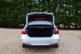 BMW 3 SERIES 2.0 320d M Sport Saloon