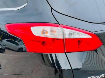 FORD FOCUS 1.6 Zetec Powershift Euro 5 5dr