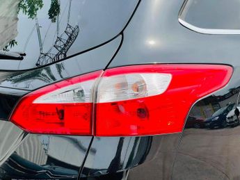 FORD FOCUS 1.6 Zetec Powershift Euro 5 5dr