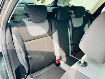 FORD FOCUS 1.6 Zetec Powershift Euro 5 5dr