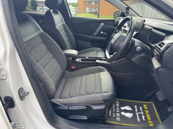 CITROEN C4 1.2 PureTech Shine