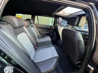 VOLKSWAGEN PASSAT 2.0 BiTDI BlueMotion Tech R-Line
