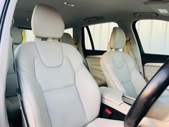 VOLVO XC90 2.0 D5 PowerPulse Momentum Auto 4WD Euro 6 (s/s) 5dr