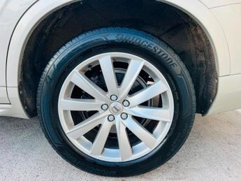 VOLVO XC90 2.0 D5 PowerPulse Momentum Auto 4WD Euro 6 (s/s) 5dr