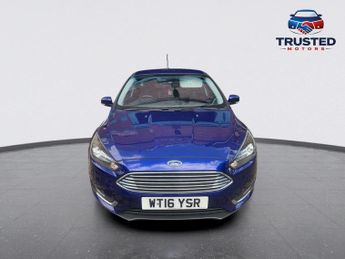 FORD FOCUS 1.0 T EcoBoost Titanium
