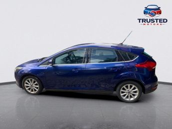 FORD FOCUS 1.0 T EcoBoost Titanium
