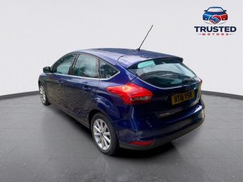 FORD FOCUS 1.0 T EcoBoost Titanium
