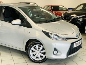 TOYOTA YARIS 1.5 VVT-h Icon Plus