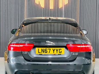 JAGUAR XE 2.0i R-Sport Auto AWD Euro 6 (s/s) 4dr