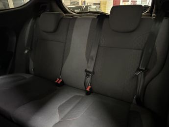 FORD FIESTA 1.0 T EcoBoost ST-Line