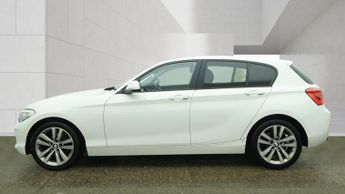 BMW 1 SERIES 1.5 118i Sport 5-door