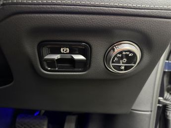 MERCEDES-BENZ EQS EQS 350 96kWh Business Class