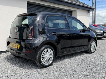 VOLKSWAGEN UP! 1.0 Move up!