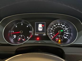 VOLKSWAGEN PASSAT 2.0 TDI BlueMotion Tech GT