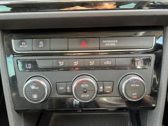 SEAT LEON 1.4 EcoTSI FR Technology
