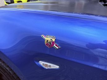 ABARTH 124 SPIDER 1.4 Abarth 124 Spider 1.4 Turbo Multiair 170hp Manual