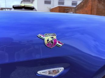 ABARTH 124 SPIDER 1.4 Abarth 124 Spider 1.4 Turbo Multiair 170hp Manual