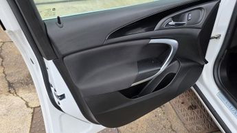 VAUXHALL INSIGNIA 2.0 CDTi SRi