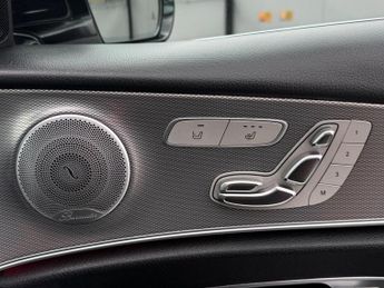MERCEDES-BENZ E CLASS 2.0 E220d SE (Premium Plus) Saloon 4dr Diesel G-Tronic+ Euro 6 (