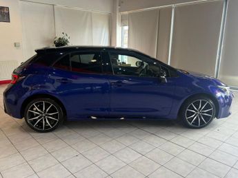 TOYOTA COROLLA 2.0 VVT-h GR SPORT