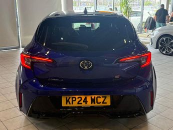 TOYOTA COROLLA 2.0 VVT-h GR SPORT