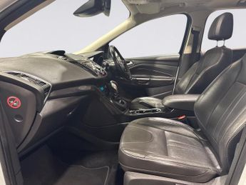 FORD KUGA 2.0 TDCi Titanium X