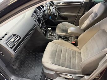 VOLKSWAGEN GOLF 2.0 TDI BlueMotion Tech GT