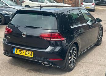 VOLKSWAGEN GOLF 2.0 TDI R-Line DSG Euro 6 (s/s) 5dr