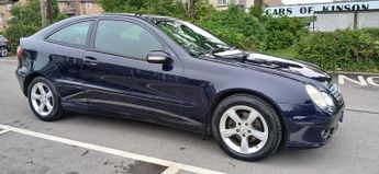 MERCEDES-BENZ C CLASS 2.1 C200 CDI SE