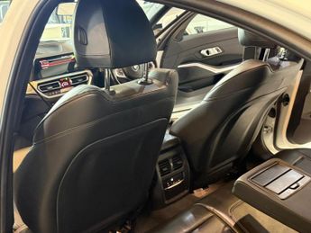 BMW 3 SERIES 2.0 320d M Sport Saloon