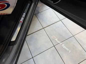 AUDI RS Q3 2.5 TFSI Vorsprung