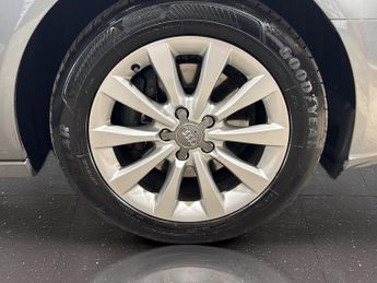 AUDI A6 AVANT 2.0 TDI SE
