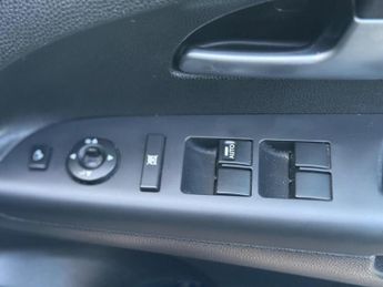 KIA VENGA 1.6 3 Auto Euro 5 5dr (Sat Nav)