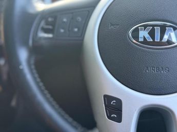 KIA VENGA 1.6 3 Auto Euro 5 5dr (Sat Nav)