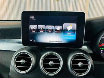 MERCEDES-BENZ GLC 2.1 GLC220d Sport (Premium Plus) G-Tronic 4MATIC Euro 6 (s/s) 5d