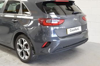 KIA CEED 1.4 T-GDi 3