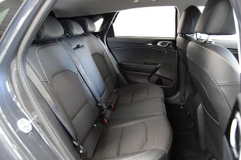 KIA CEED 1.4 T-GDi 3
