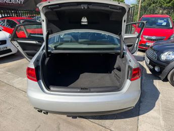 AUDI A4 2.0 TDI Executive SE
