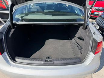 AUDI A4 2.0 TDI Executive SE