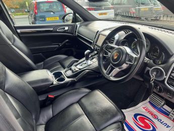 PORSCHE CAYENNE 3.0 V6 E-Hybrid S TiptronicS 4WD Euro 6 (s/s) 5dr