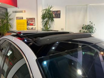 VOLKSWAGEN PASSAT 2.0 TDI BlueMotion Tech R-Line